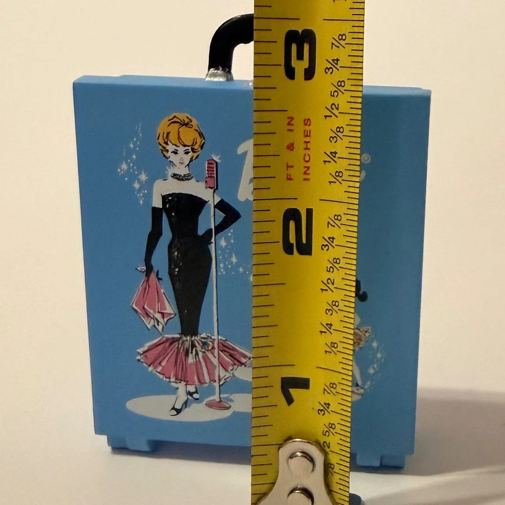 Hallmark 2003 Keepsake Barbie Solo in the Spotlight Case and Ornament Set